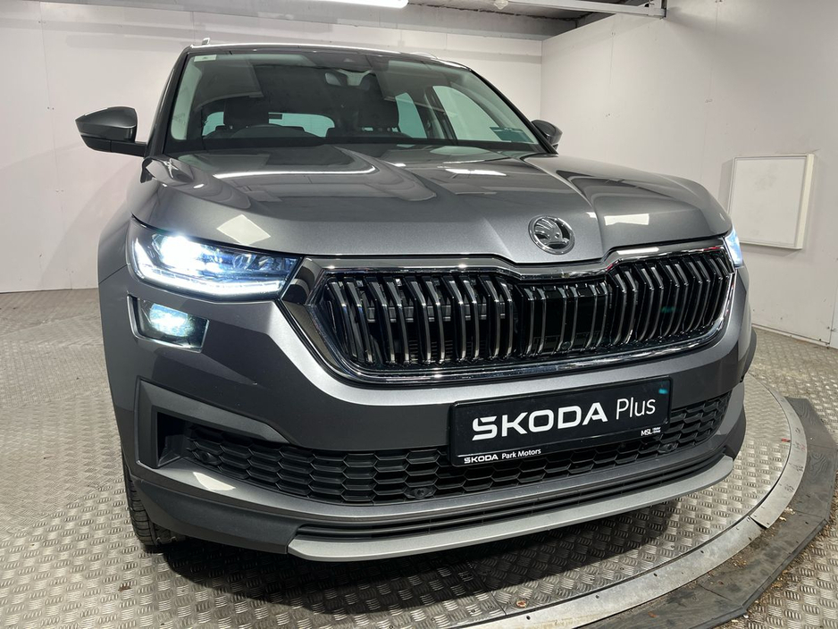 2023 Skoda Kodiaq Style 7 Seat DSG 2.0TDI 150BHP - Reversing Camera - Sat Nav - Climate Control - Front & Rear Heated Seats - Cruise Control - Apple CarPlay/Android Auto €45,950