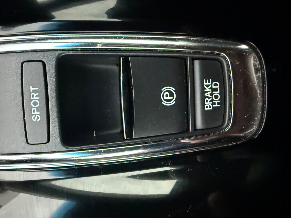 2015 Honda Vezel  €14,590