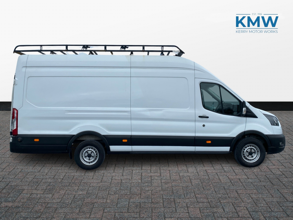 2022 Ford Transit - image 6