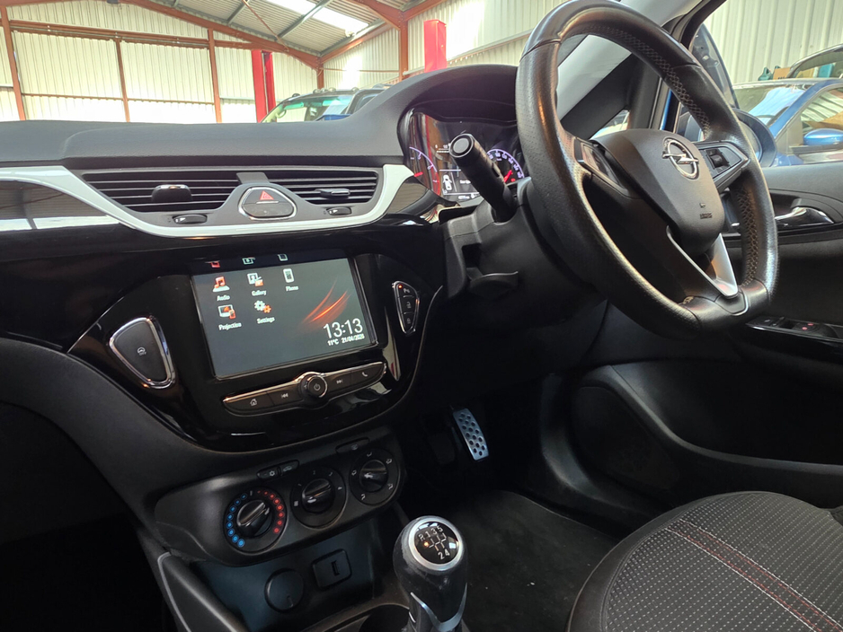 2019 Opel Corsa - image 14