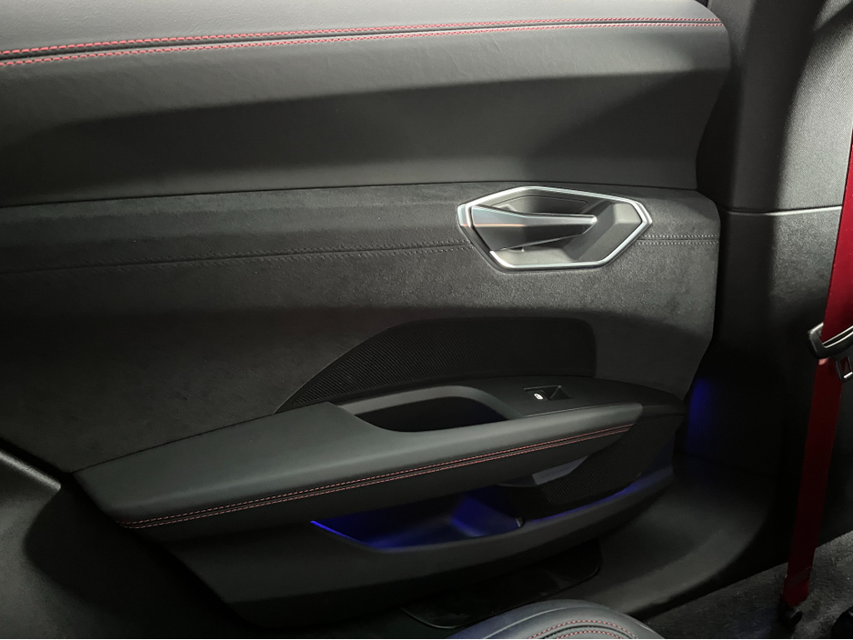 2023 Audi e-tron GT quattro - image 21