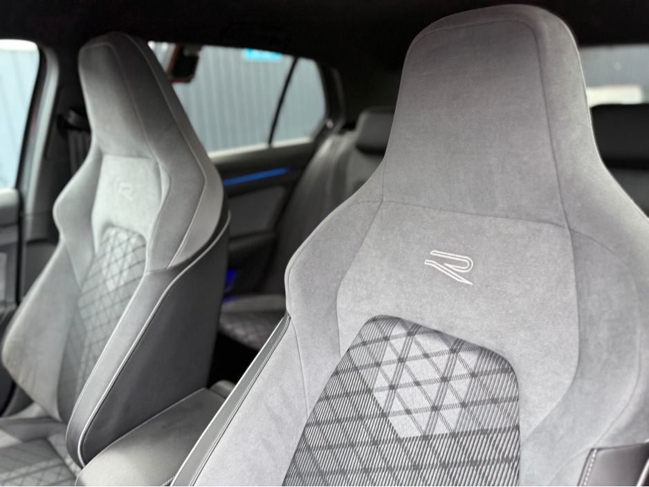 2022 Volkswagen Golf R-LINE - 2.0L DIESEL - AUTO - 12M WARRANTY - CAR:  1690 €32,950