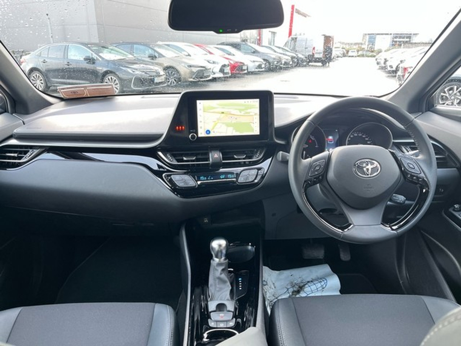 2023 Toyota C-HR C-HR HYBRID SPORT €28,750