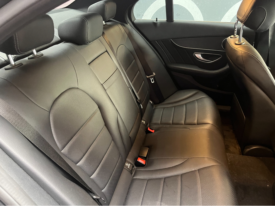 2020 Mercedes-Benz C Class €29950 2020 MERCEDES-BENZ C220D LAUREUS EDITION 2.0 AUTOMATIC / CRUISE CONTROL / REVERSE CAMERA / ELECTRIC MEMORY & HEATED SEATS / PADDLE SHIFTERS / APPLE CARPLAY AND MORE €29,950