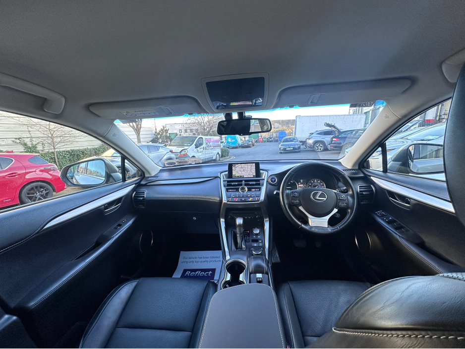 2015 Lexus NX 300 h - image 9