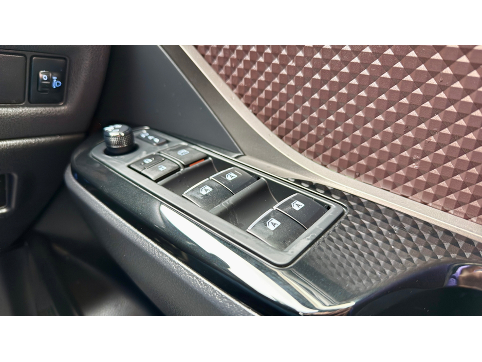 2017 Toyota C-HR - image 25