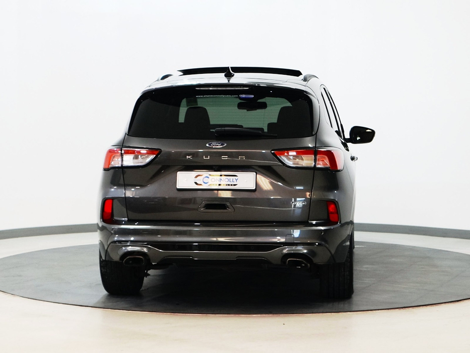 2022 Ford Kuga - image 6
