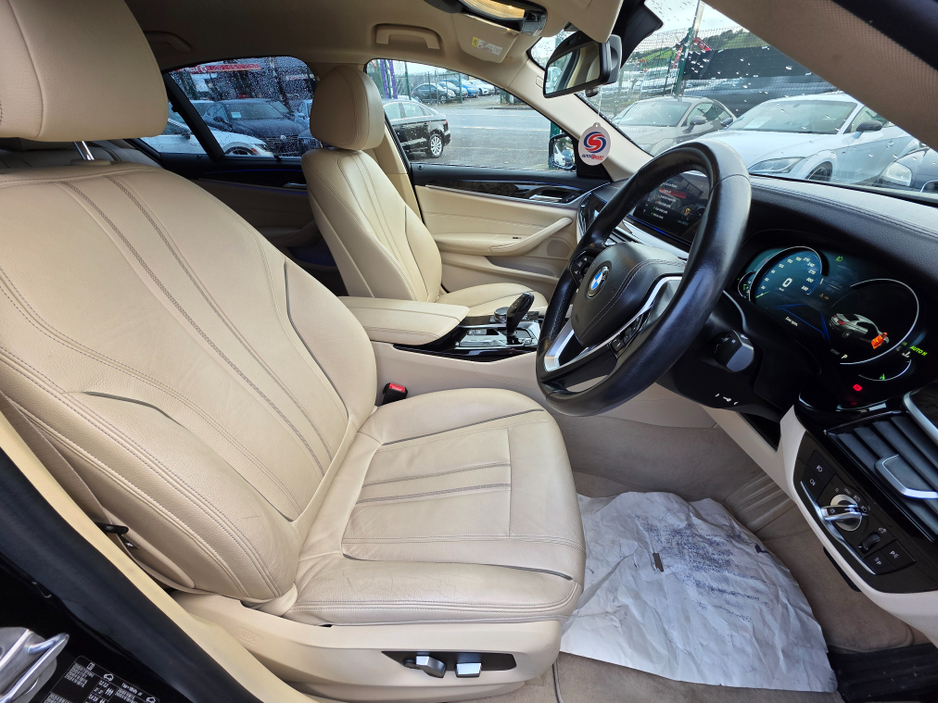 2017 BMW 5 Series ( 172 REG ) 523D LUXURY - CARPLAY NAVIGATION EDITION FULL LEATHER ELECTRIC HEATED SEATS - 360 REVERCE CAMERA - PRIVACY GLASS €24,950