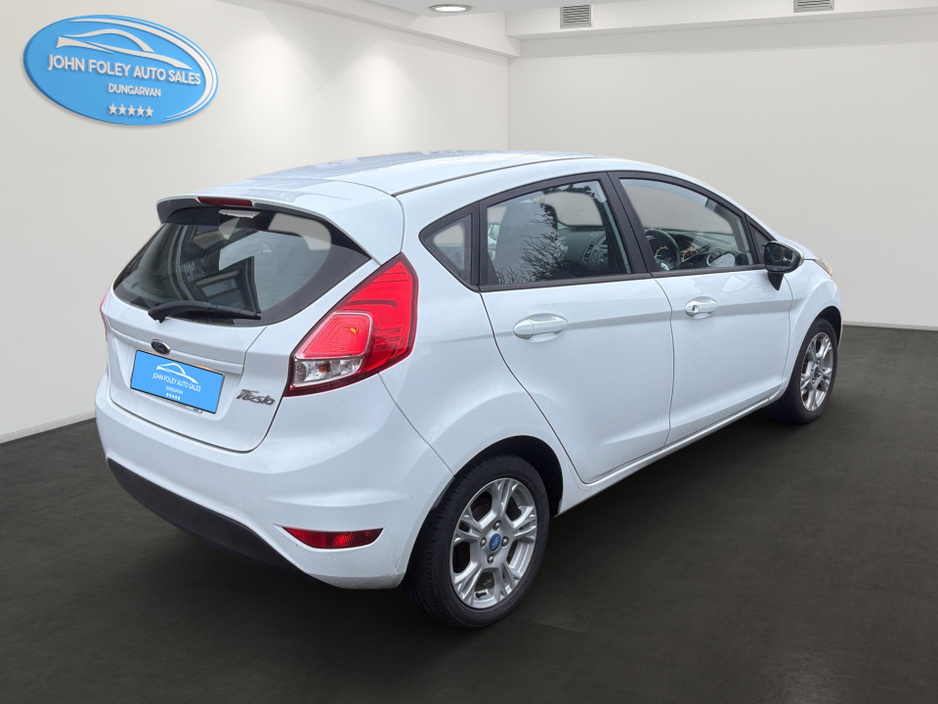 2015 Ford Fiesta MCA ZETEC 1.25 60PS M5 4DR €8,500