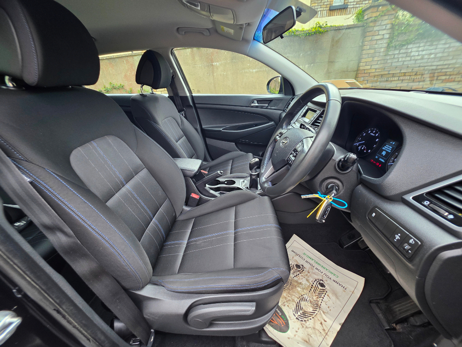 2017 Hyundai Tucson - image 12