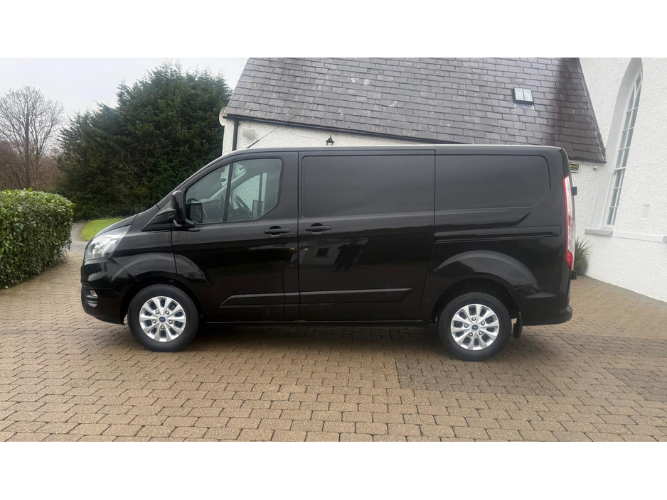 2022 Ford Transit Custom CUSTOM 300 LIMITED EDITION P/V ECOBLUE €20,850
