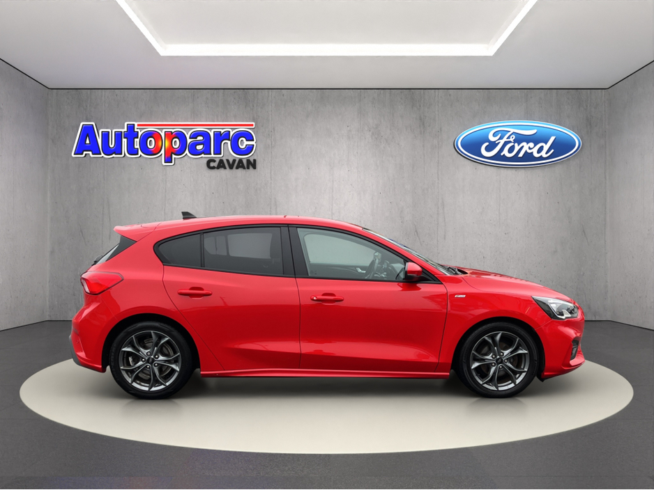 2021 Ford Focus ST-LINE EDITION 5DR 1.5 TD 120 M6 €21,950