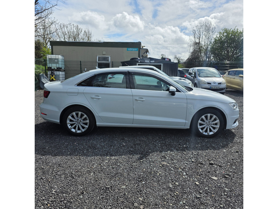 2016 Audi A3 - image 12