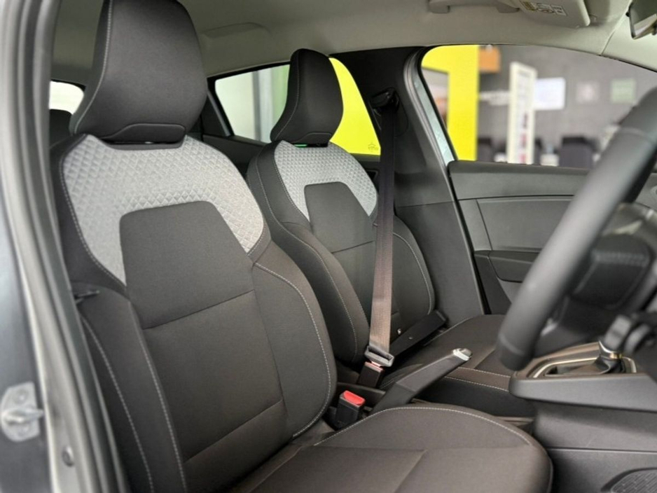 2026 Renault Clio Hybrid /Petrol 145 BHP EVOLUTION €31,195