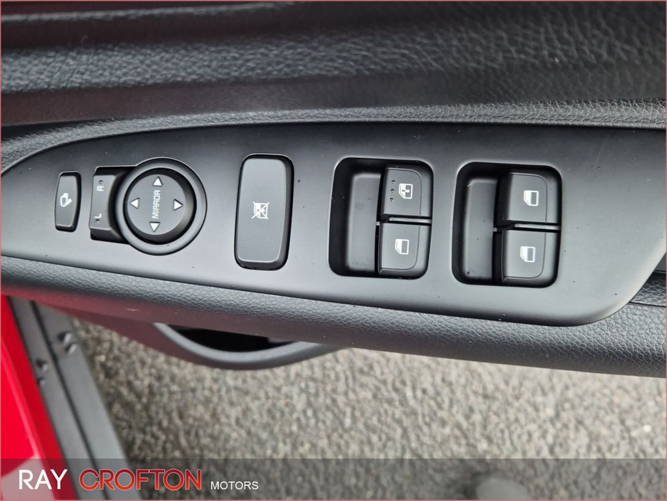 2026 Kia Stonic NEW STONIC FROM €29,000