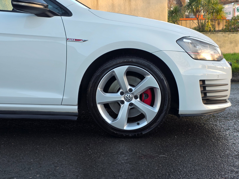 2014 Volkswagen Golf 2.0 TSI GTI DSG €15,999
