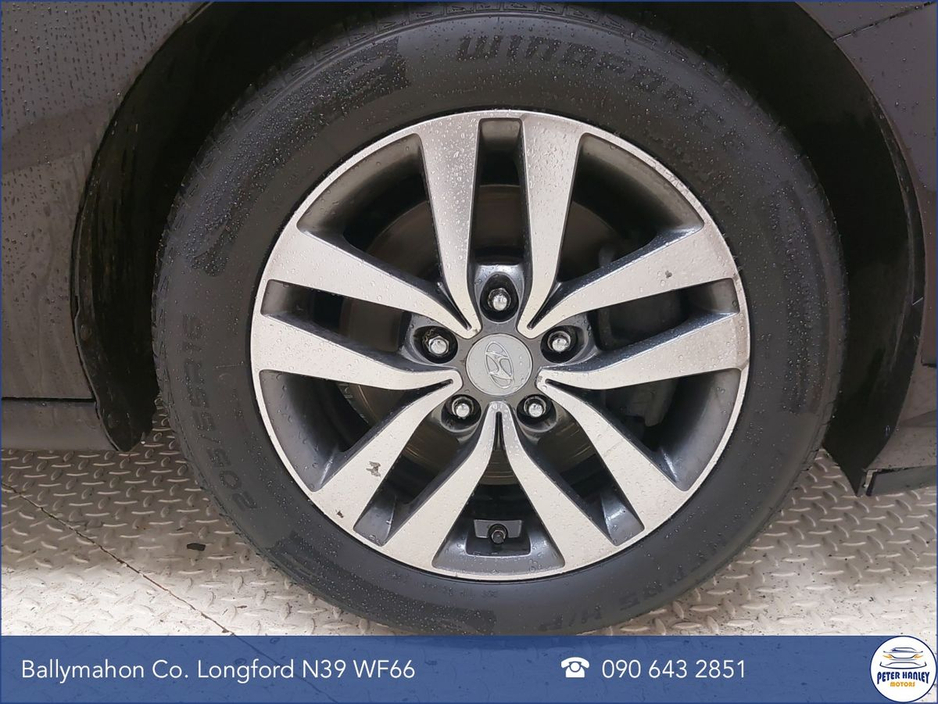 2018 Hyundai i30 - image 24