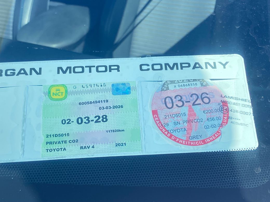 2021 Toyota Rav4 - image 11