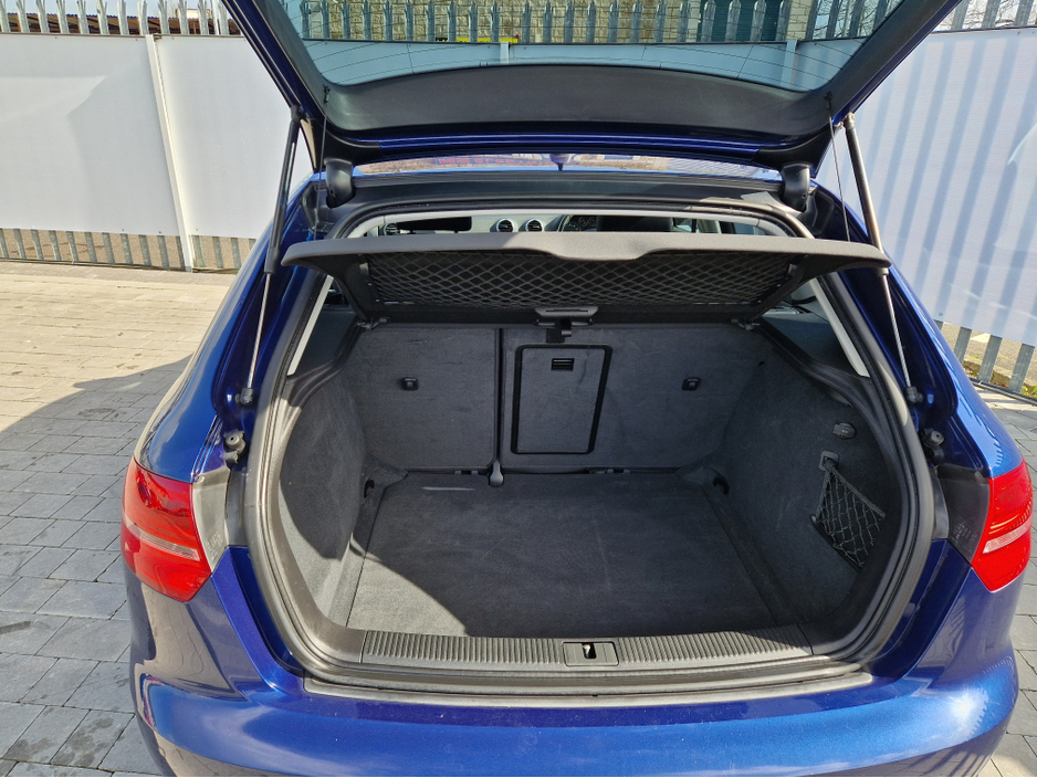 2013 Audi A3 - image 10