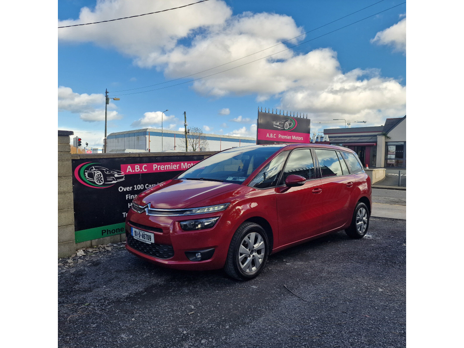 2015 Citroen Grand C4 Picasso - image 2
