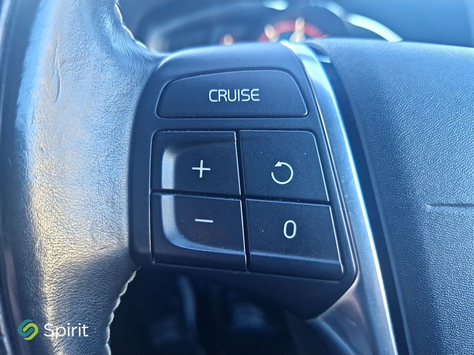 2017 Volvo XC60 D4 (190hp) FWD R-Design, Auto, Alcantara/Leather Sport Seats, Rear Parking Sensors, City Safe Braking, Cruise Control, Bluetooth Connectivity, Sat. Nav, Keyless Start €25,950