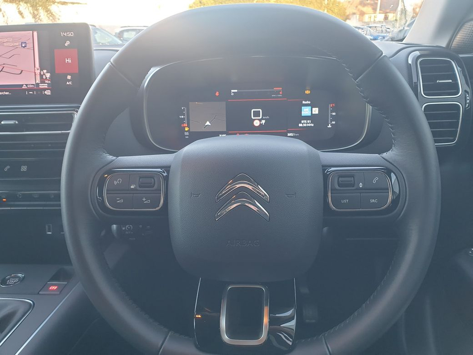 2025 Citroen C5 Aircross Plus Pack 1.2 Petrol Manual , 3192 Kilometres €29,995