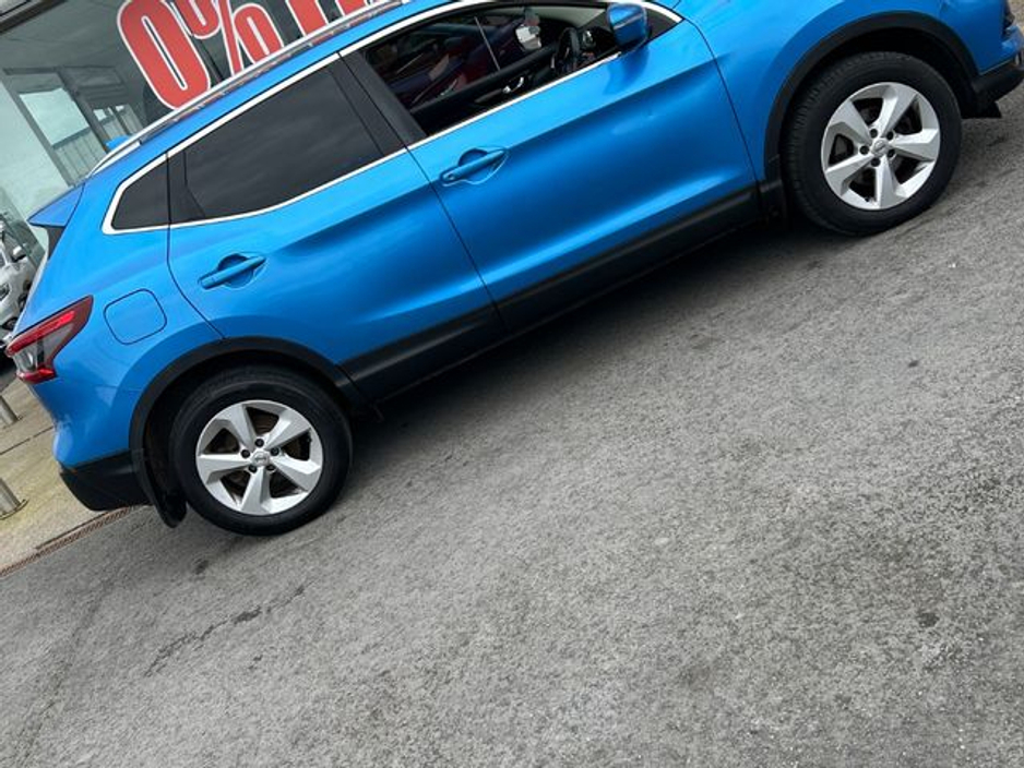 2018 Nissan Qashqai - image 28