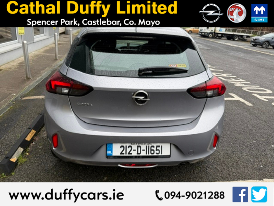 2021 Opel Corsa - image 4