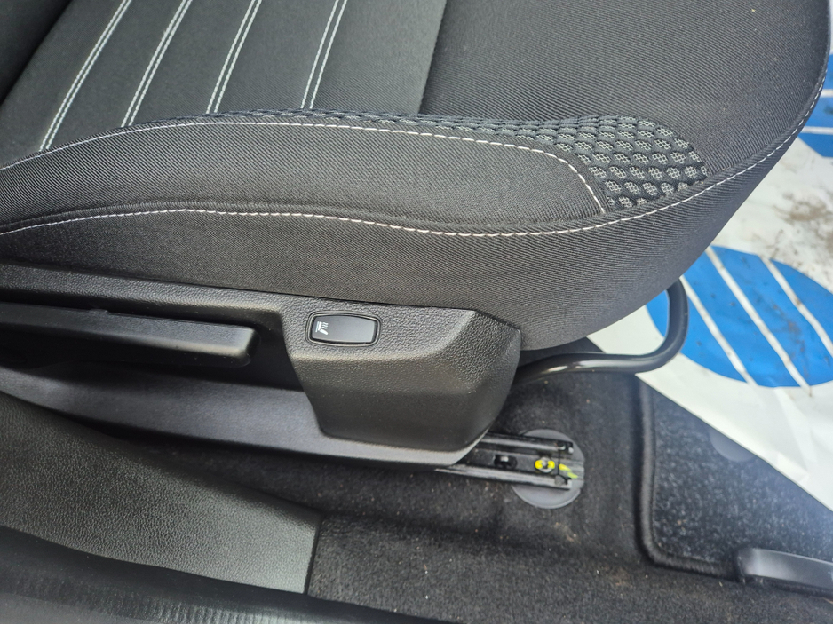 2024 Dacia Duster JOURNEY BLUE DCI 115 DF €27,950