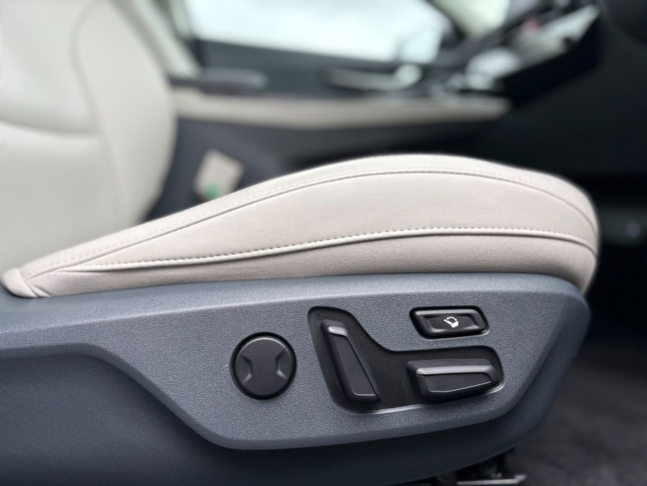 2023 Kia EV6 - image 8