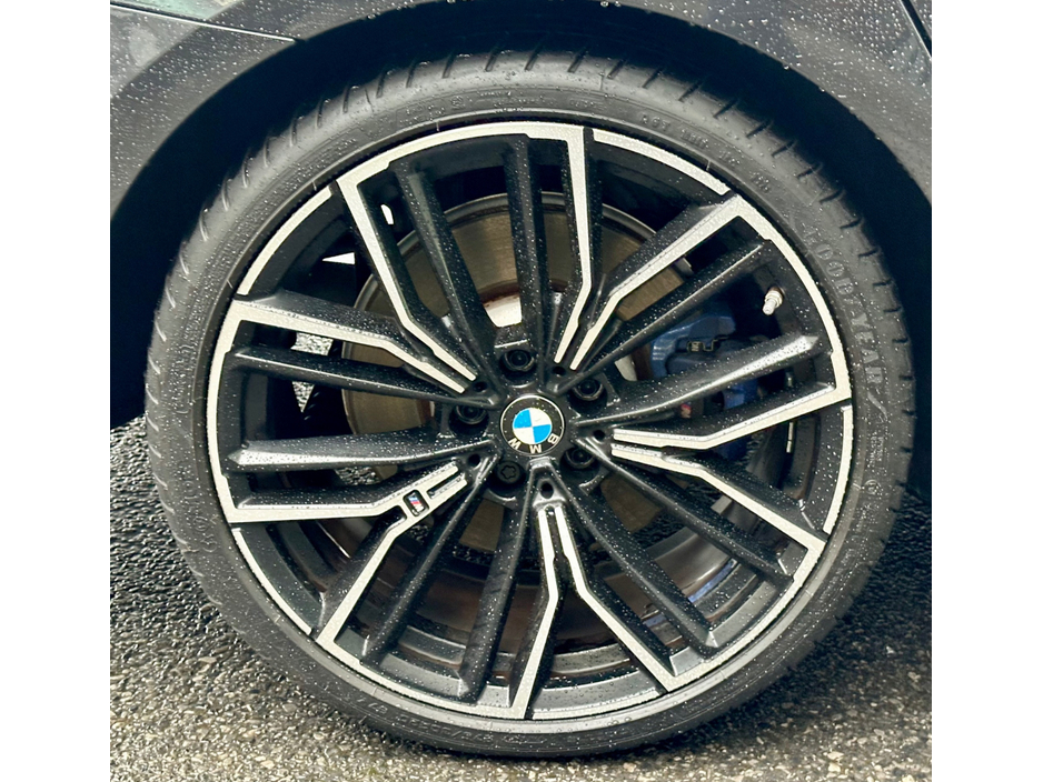 2023 BMW 5 Series ++LOW KM++ M SPORT PRO MHEV AUTO 520 D