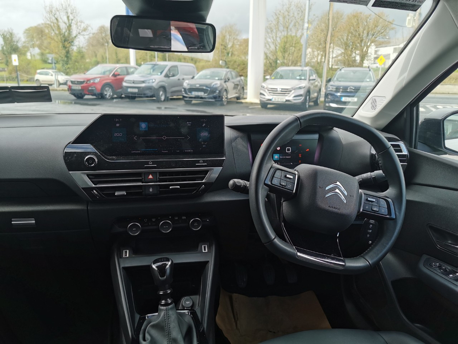 2022 Citroen C4 - image 10