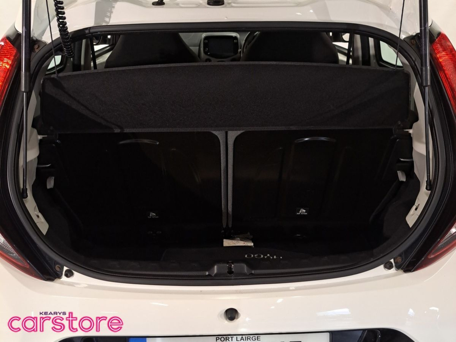 2021 Toyota Aygo - image 19