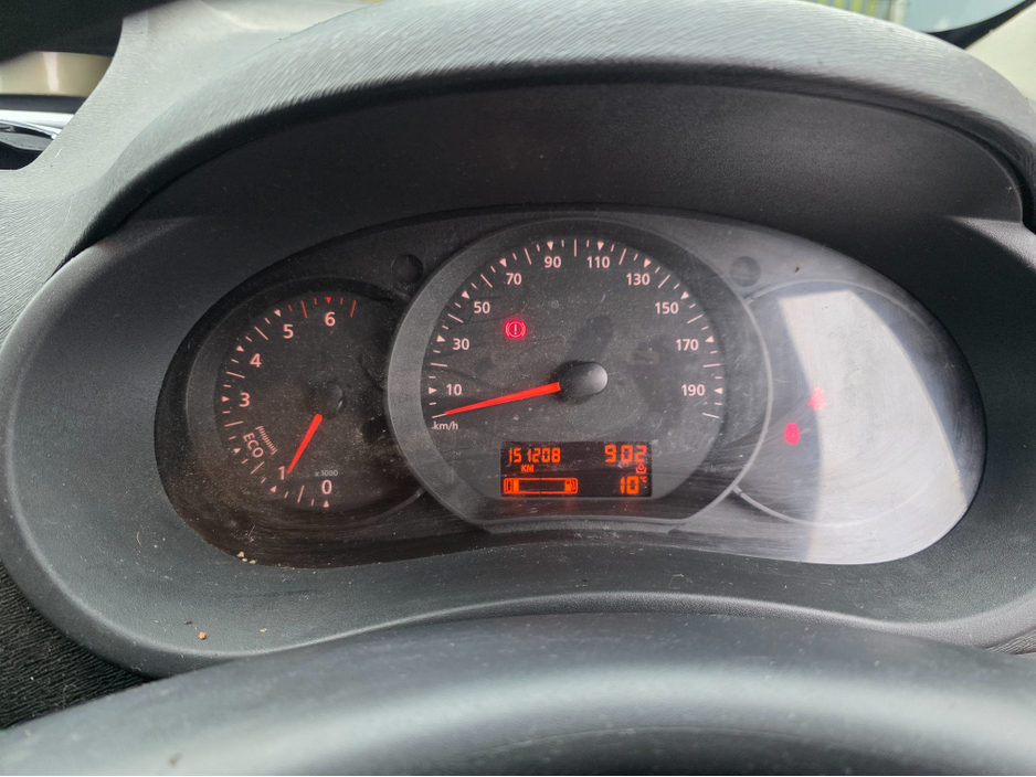 2014 Renault Kangoo - image 13