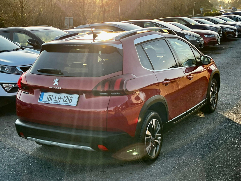 2018 Peugeot 2008 - image 4