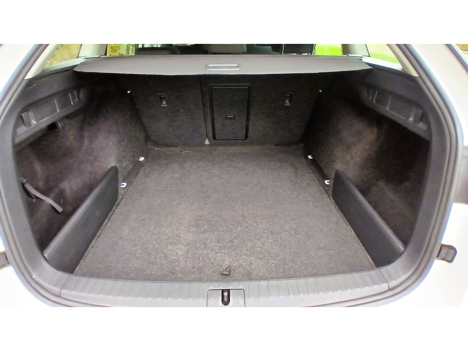 2021 Skoda Octavia - image 6