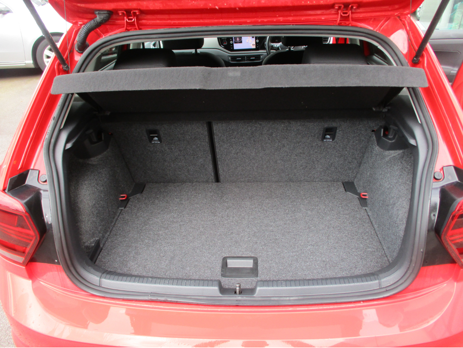 2019 Volkswagen Polo - image 16