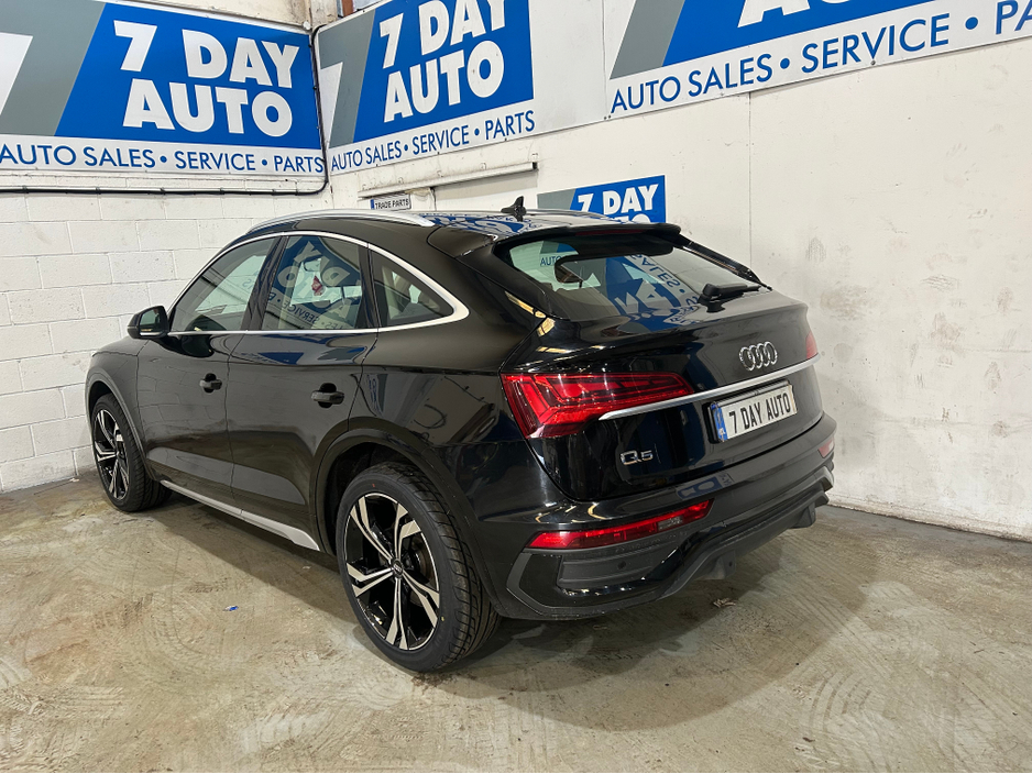 2021 Audi Q5 - image 5