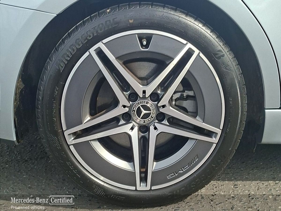 2025 Mercedes-Benz C Class - image 5