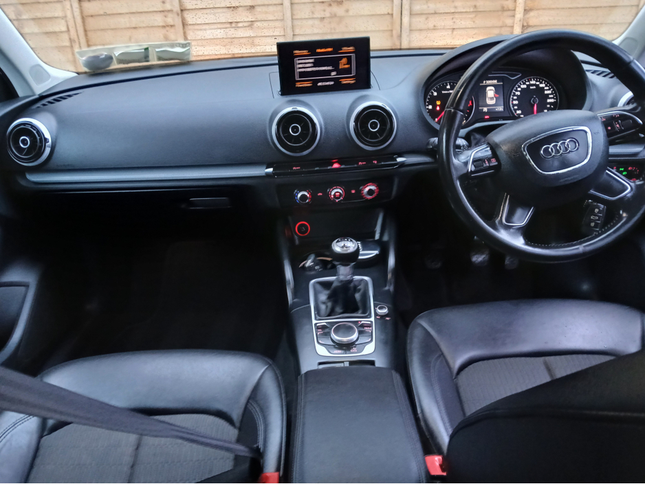 2014 Audi A3 - image 4