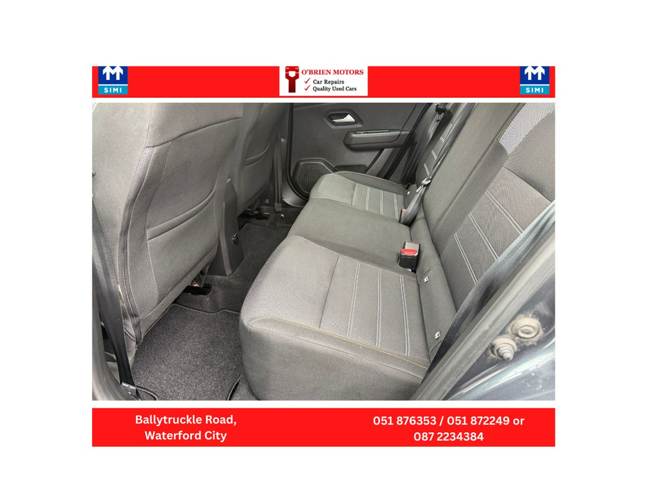 2022 Dacia Sandero - image 6