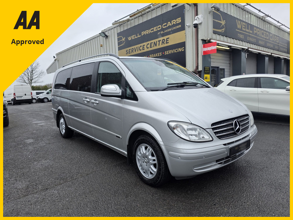 2010 Mercedes-Benz V Class - image 5