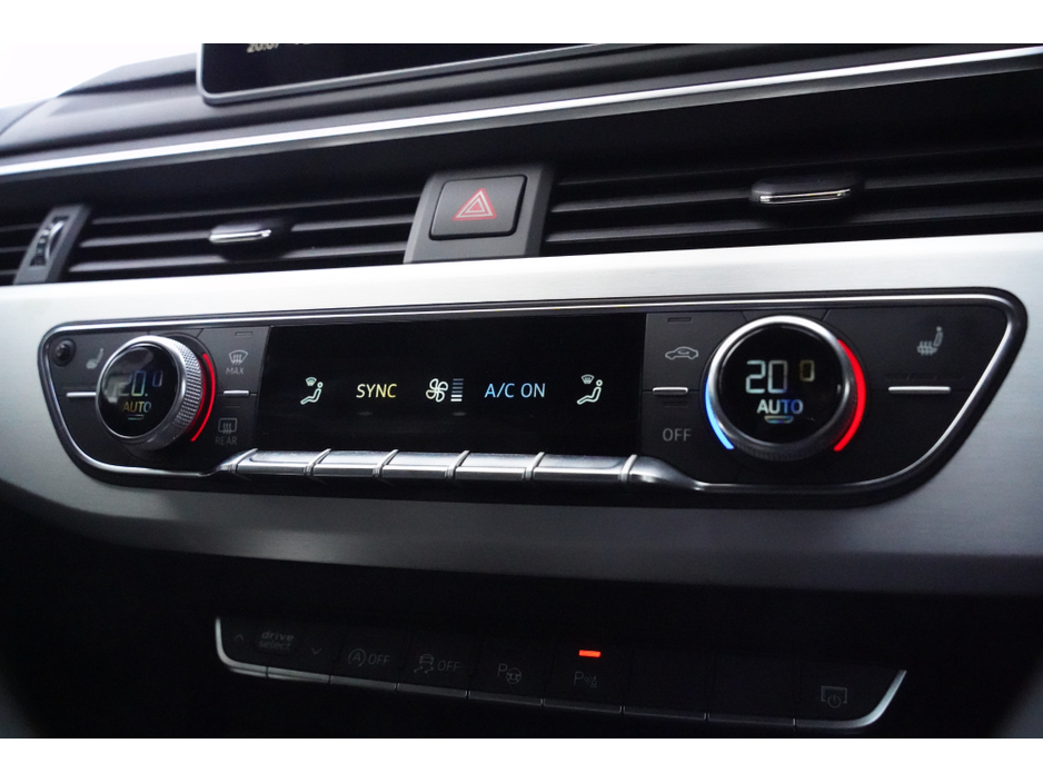 2018 Audi A4 - image 16