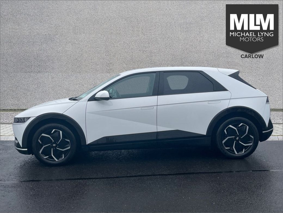 2023 Hyundai Ioniq 5 58kW Executive Plus, €26,995