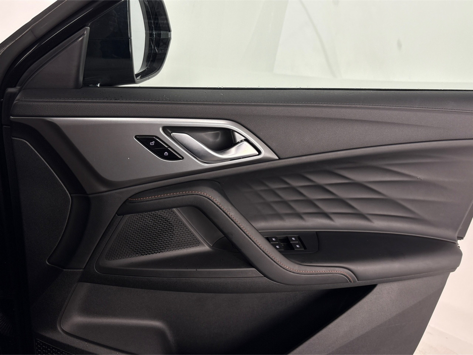 2026 MG HS - image 24