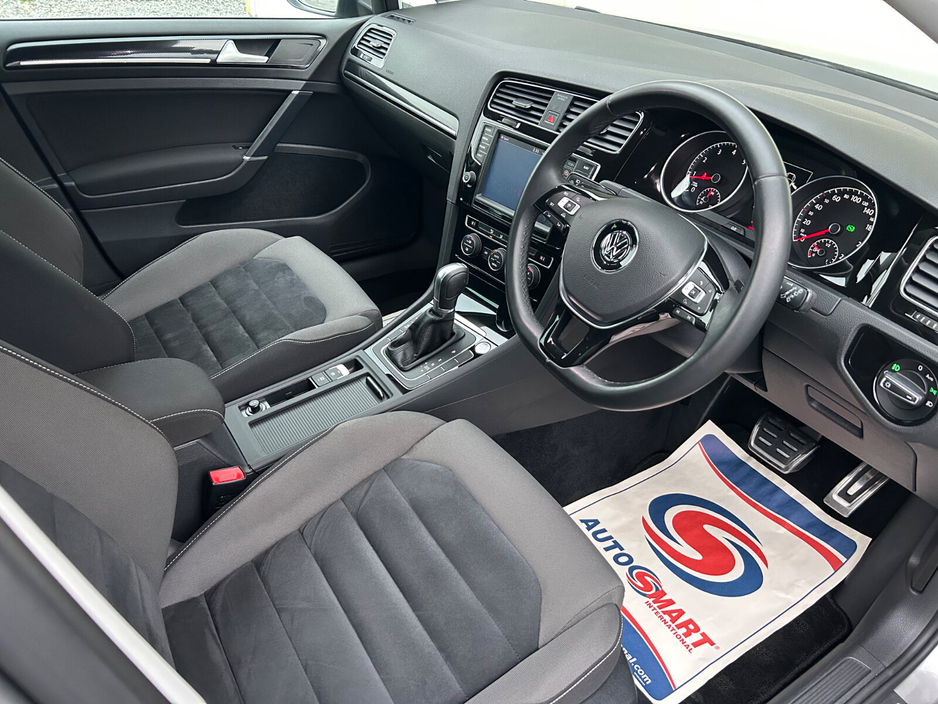 2017 Volkswagen Golf - image 22