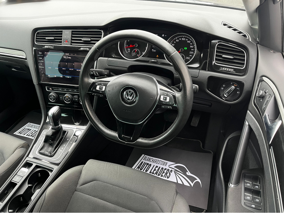 2018 Volkswagen Golf - image 17