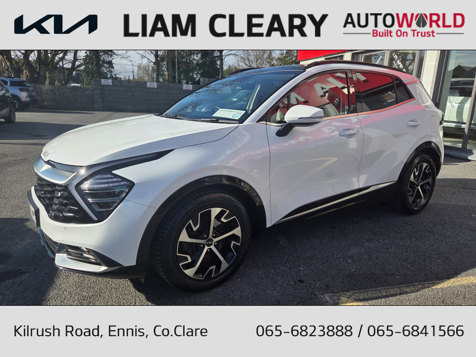 2022 Kia Sportage - image 8