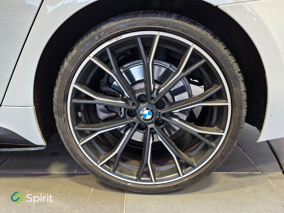 2018 BMW 5 Series 520d M Sport Auto call Derek on 0861653401 €29,900