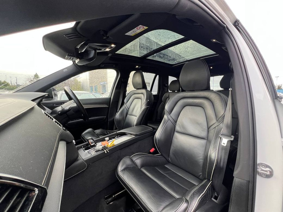 2022 Volvo XC90 R-DESIGN PRO T8 2.0 AWD HYBRID * HUGE SPEC * // OPENING PAN ROOF // LEATHER HEATED SEATS // RETRACTING TOW HOOK €46,900